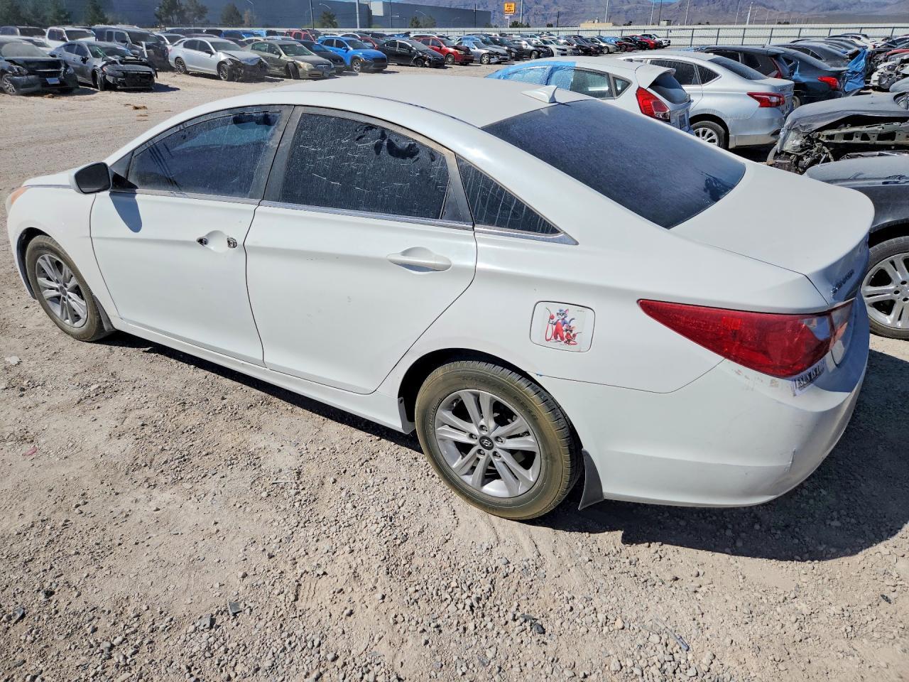 2013 Hyundai Sonata Gls - Фото 2