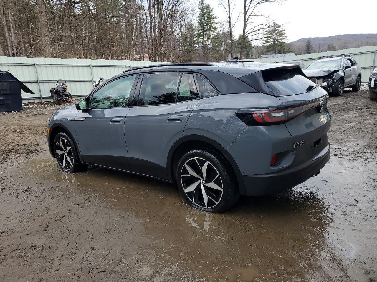 2023 Volkswagen Id.4 Pro S - Image 2