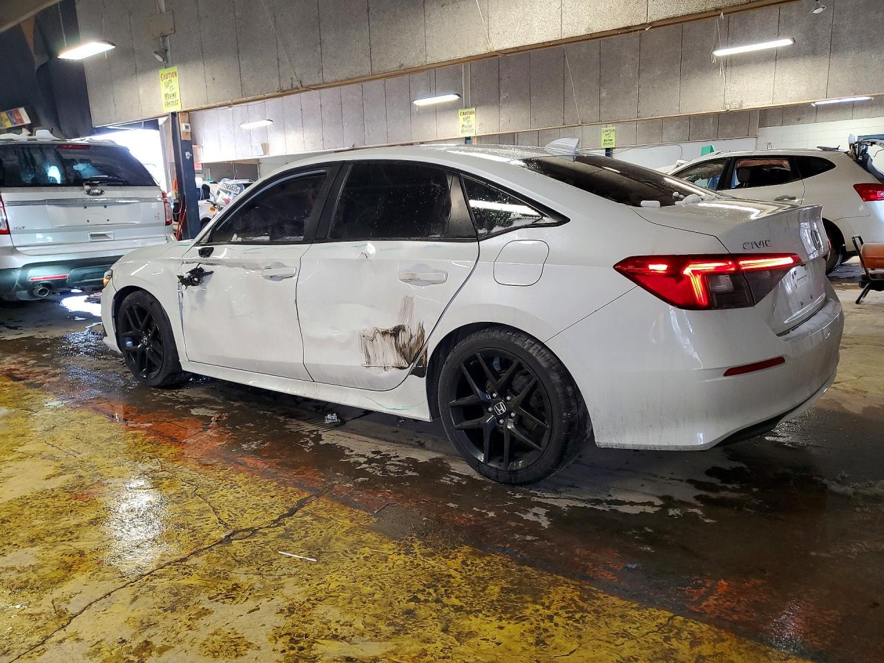 2022 Honda Civic Sport - Фото 2