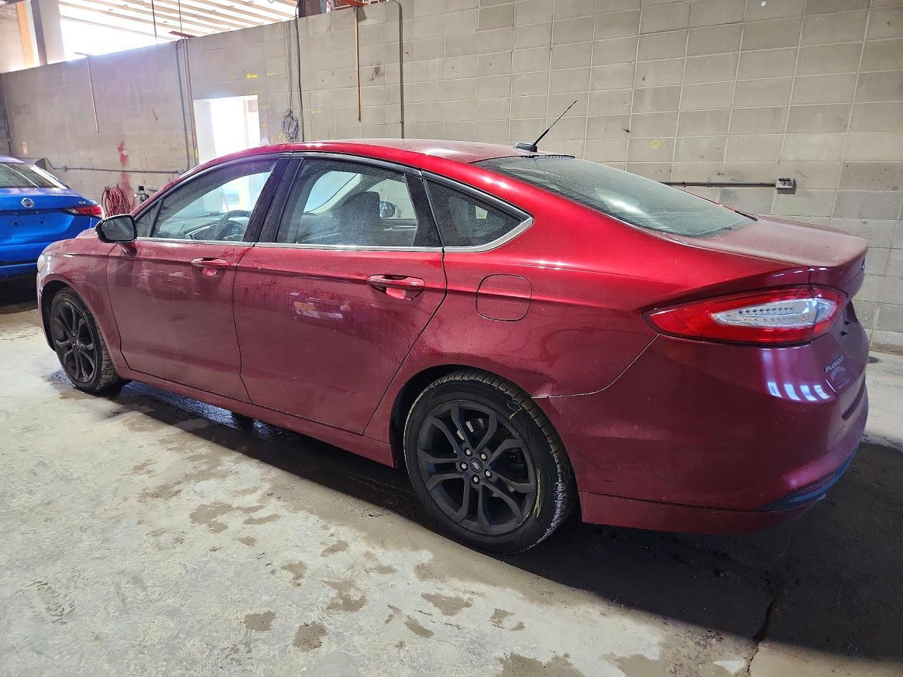 2016 Ford Fusion Se - Фото 2