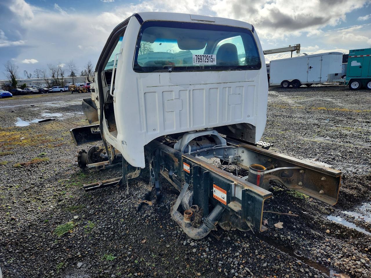 2010 Ford F750 Super Duty Tank Truck - Фото 2