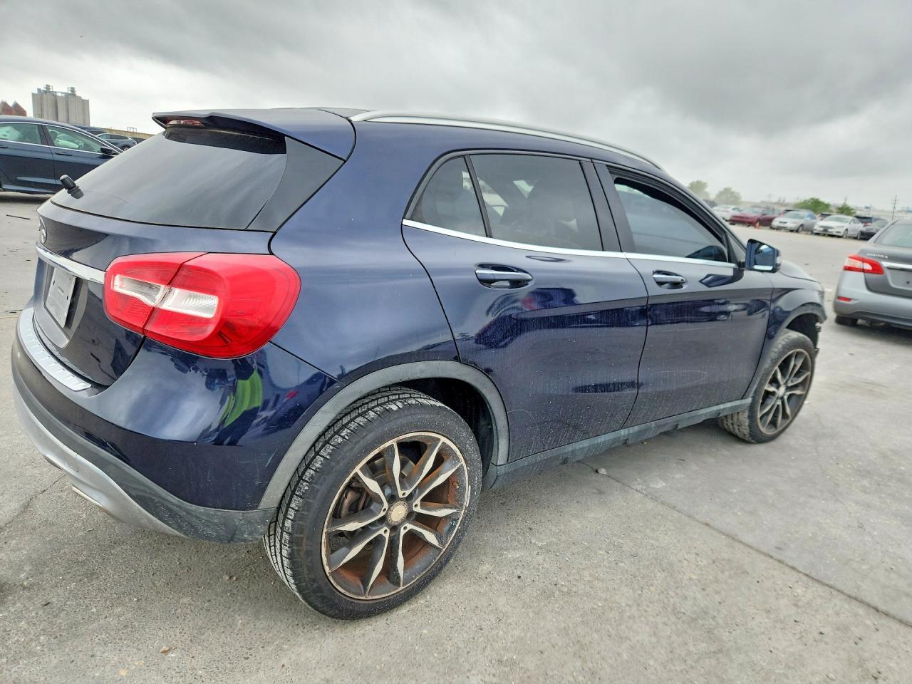 2017 Mercedes-Benz Gla 250 - Фото 3