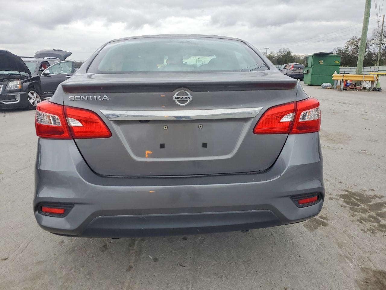 2019 Nissan Sentra S - Фото 6