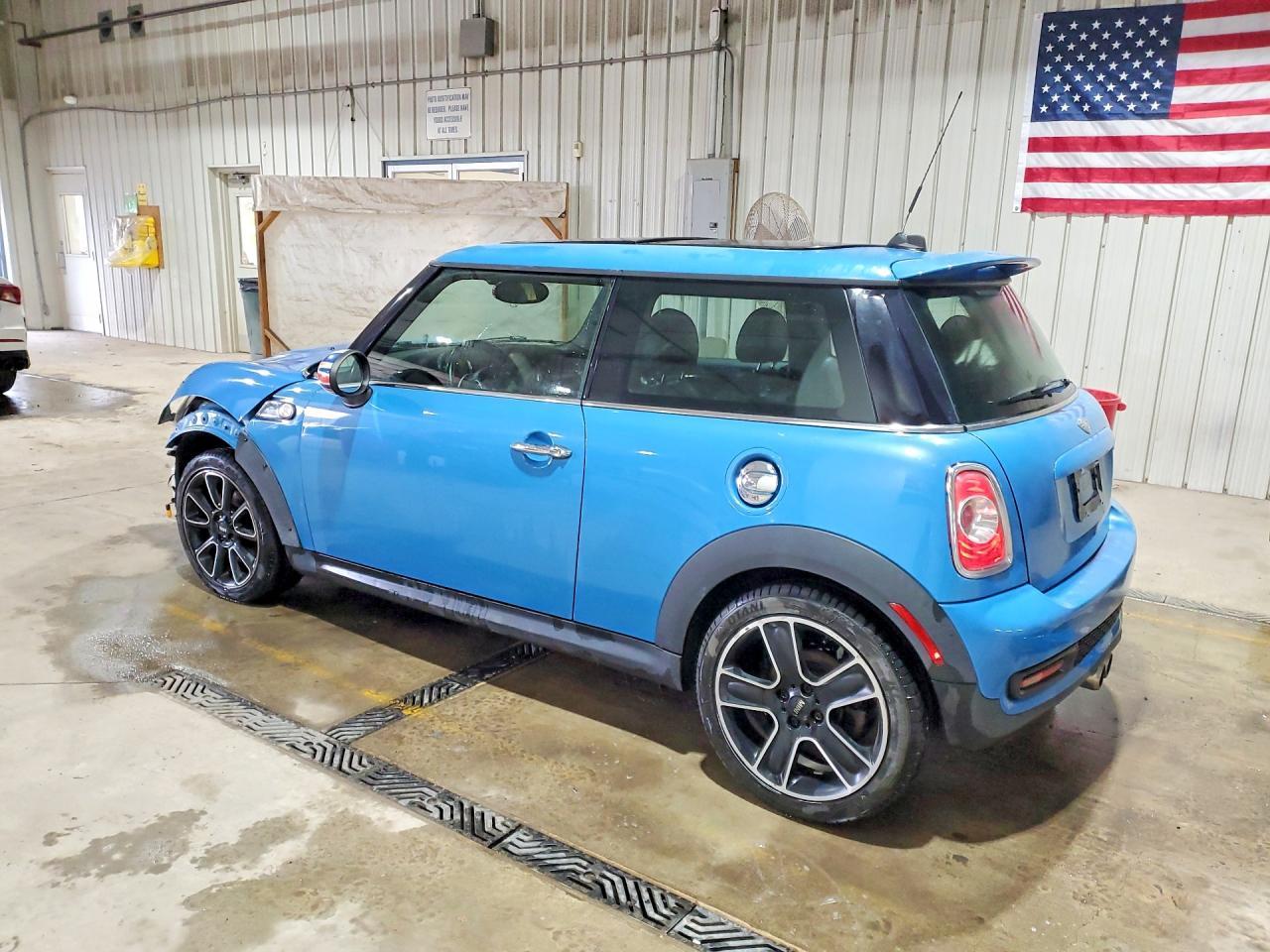 2013 Mini Cooper S - Фото 2