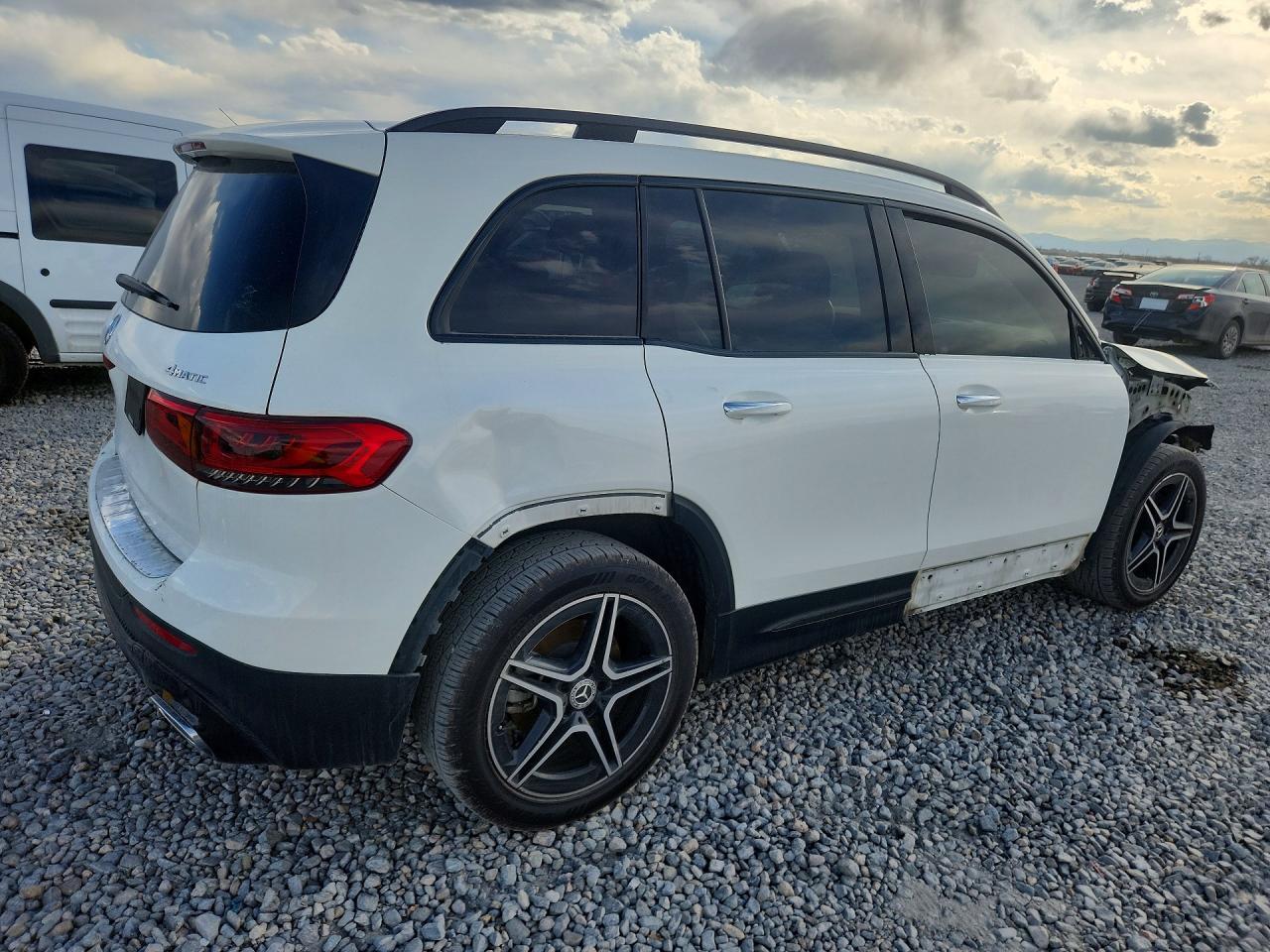 2020 Mercedes-Benz Glb 250 4Matic - Image 3