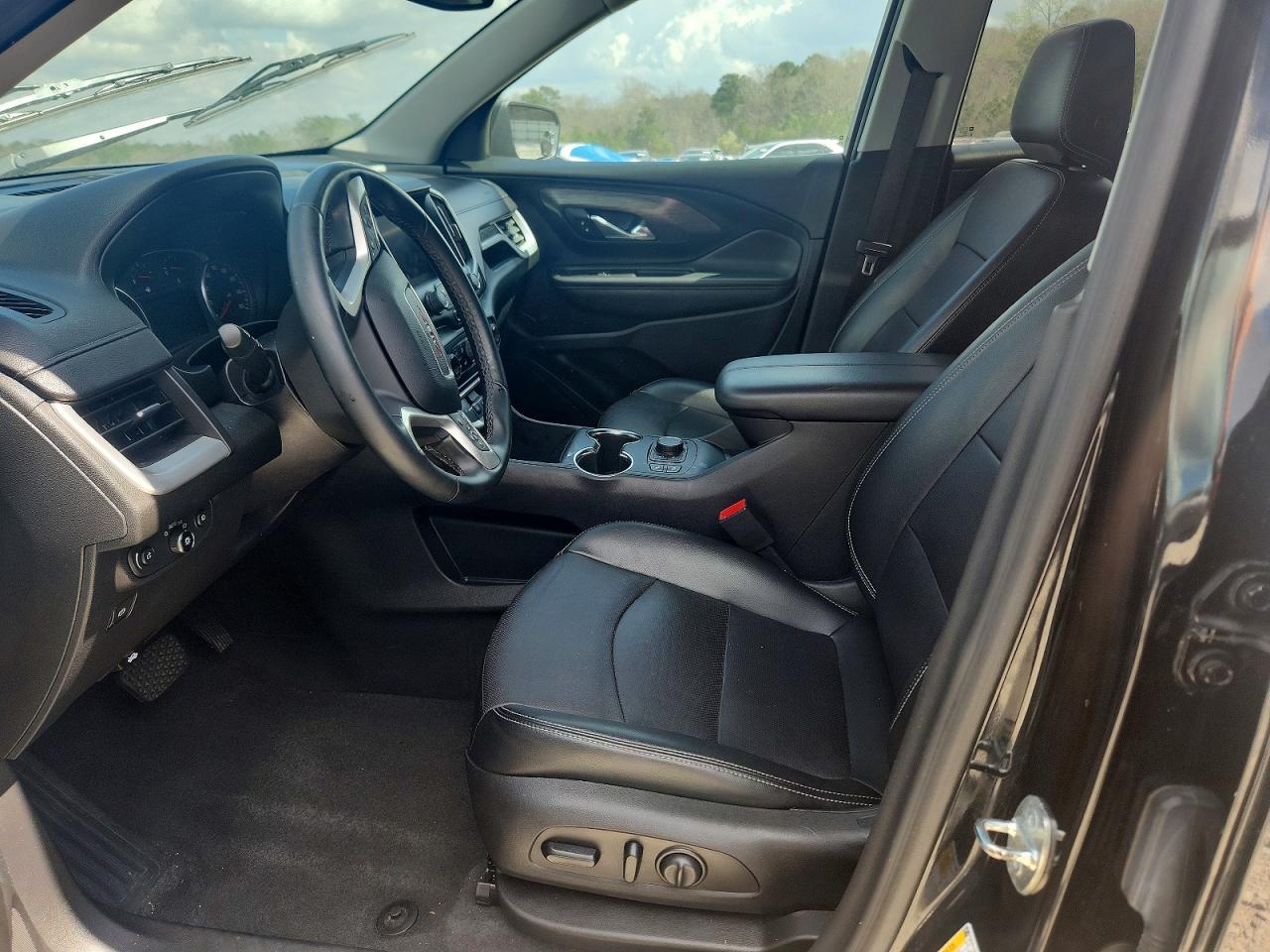 2023 GMC Terrain Slt - Image 7