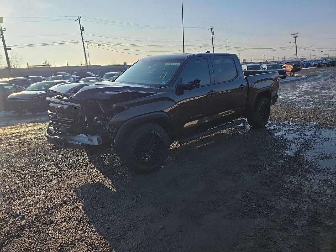 2024 Toyota Tundra Crewmax Limited