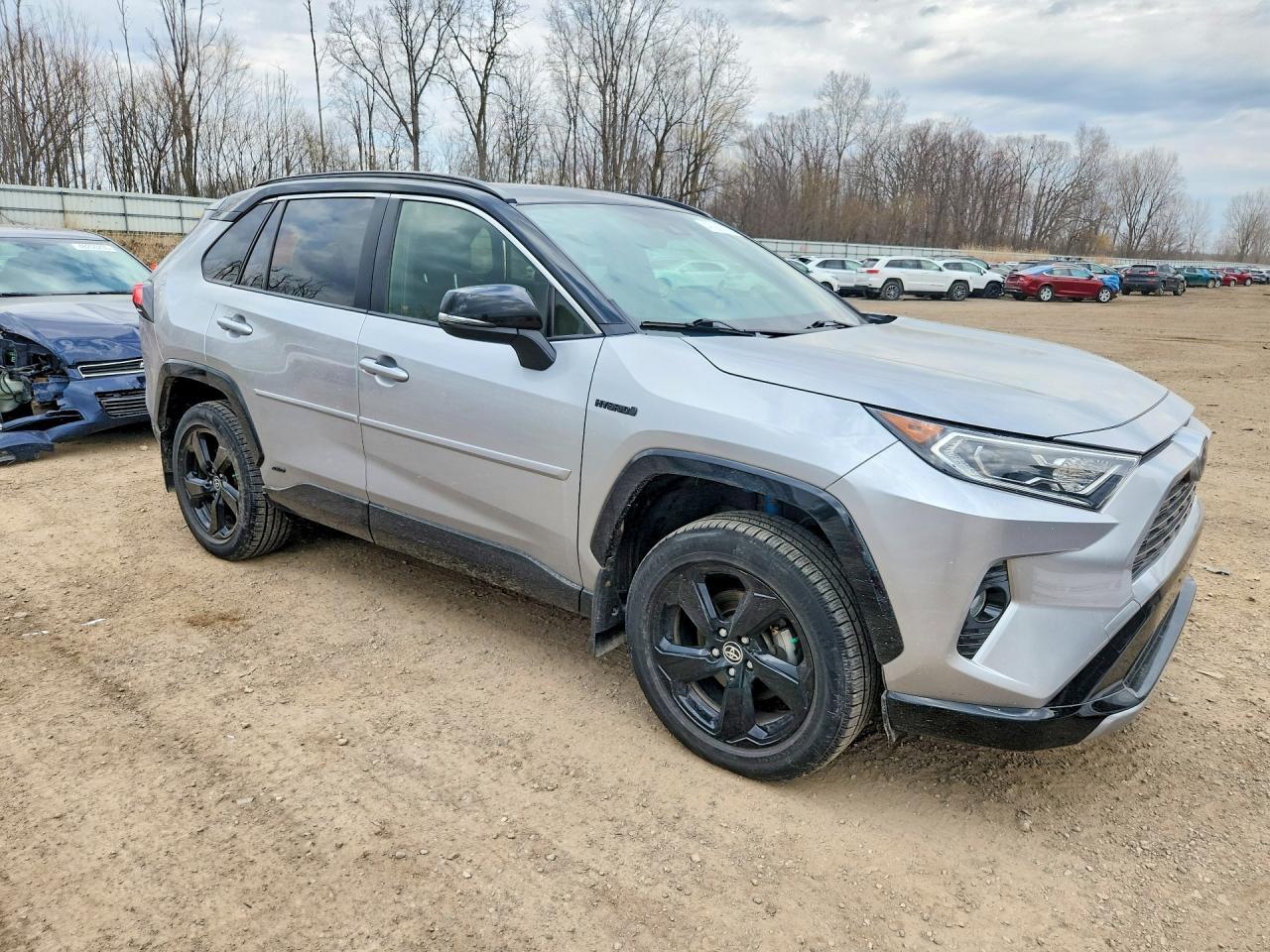 2020 Toyota Rav4 Hybrid Xse - Image 4