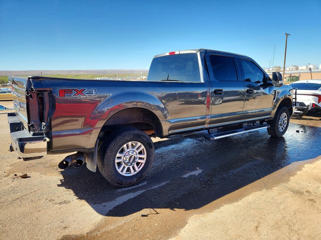 2019 Ford F250 Super Duty - Image 3