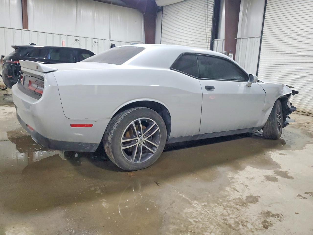 2019 Dodge Challenger Sxt - Image 3