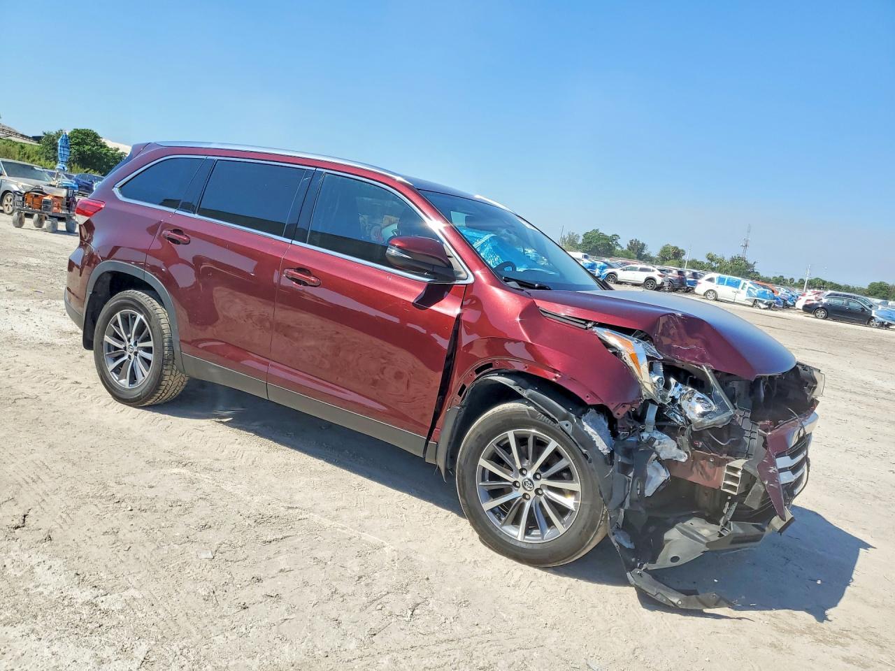 2019 Toyota Highlander Xle - Фото 4