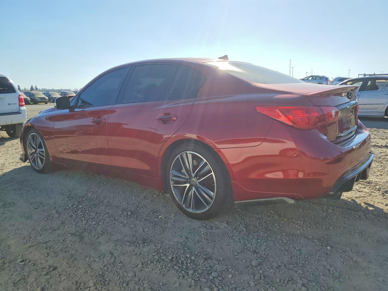 2015 Infiniti Q50 Sport - Фото 2