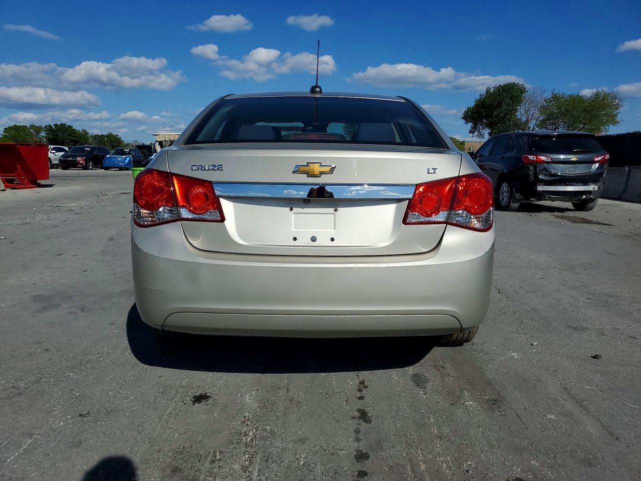 2016 Chevrolet Cruze Limited Lt - Image 6