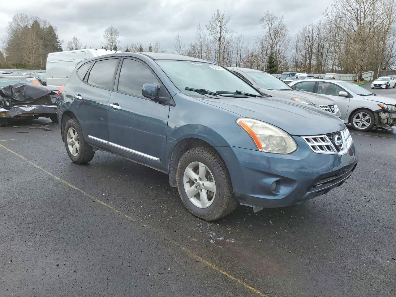 2013 Nissan Rogue S - Image 4