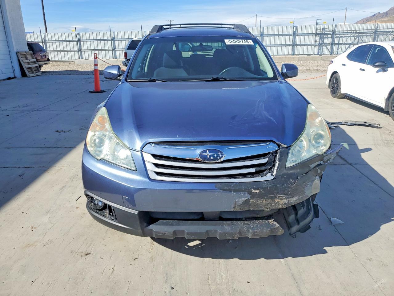 2014 Subaru Outback 2.5I Premium - Фото 5