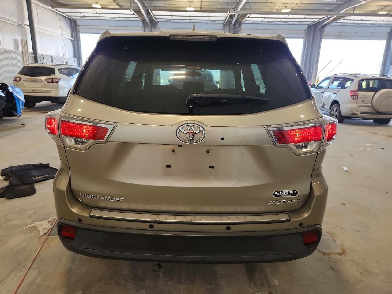 2015 Toyota Highlander Xle - Фото 6