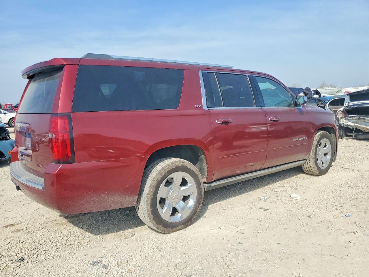 2016 Chevrolet Suburban K1500 Ltz - Image 3
