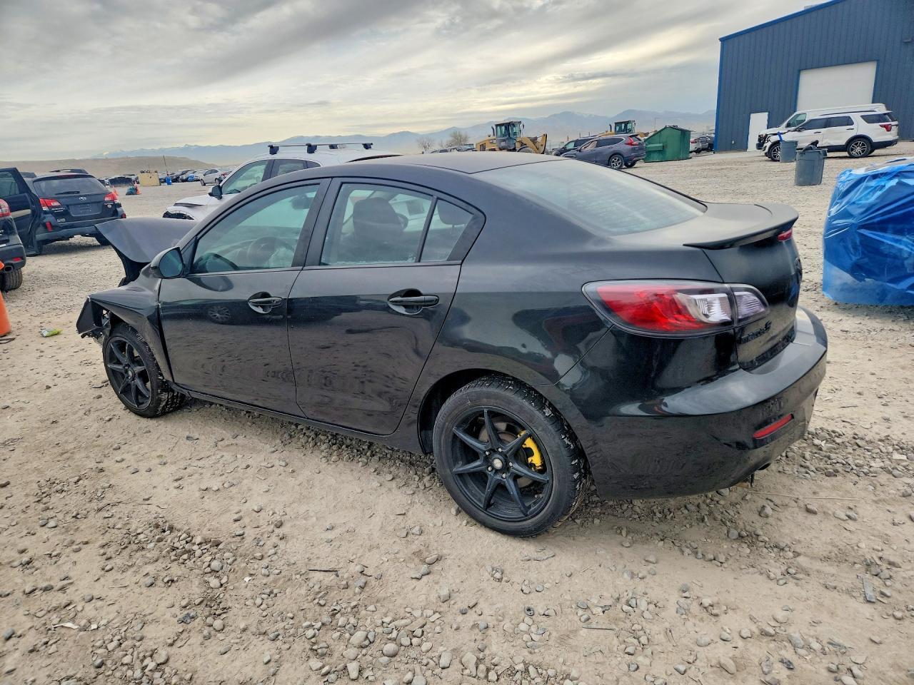 2010 Mazda 3 S - Image 2