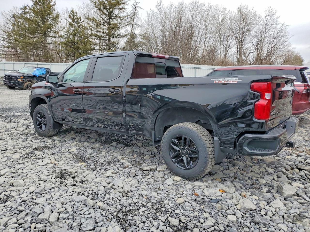 2021 Chevrolet Silverado K1500 Lt Trail Boss - Image 2