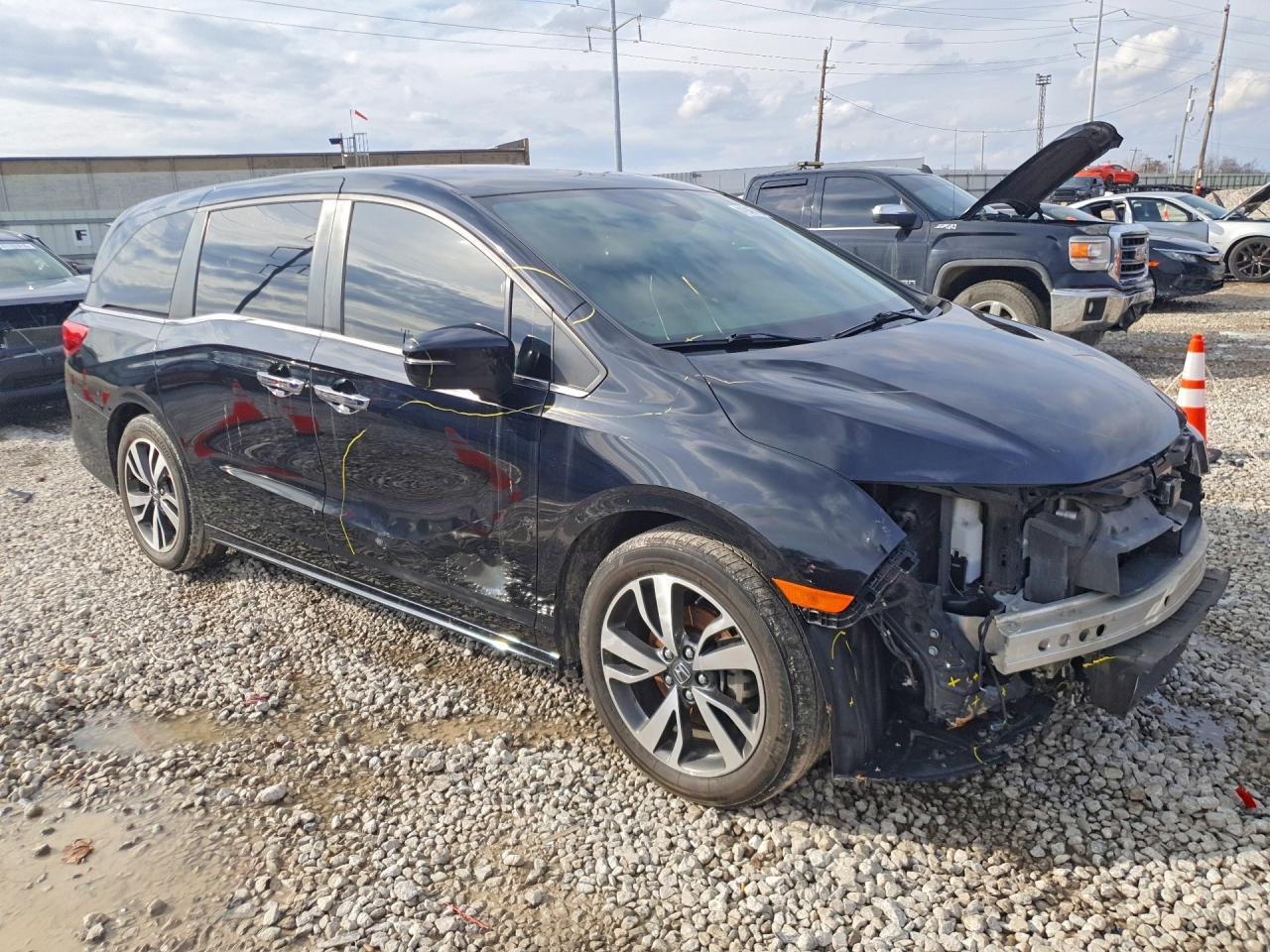 2022 Honda Odyssey Touring - Фото 4