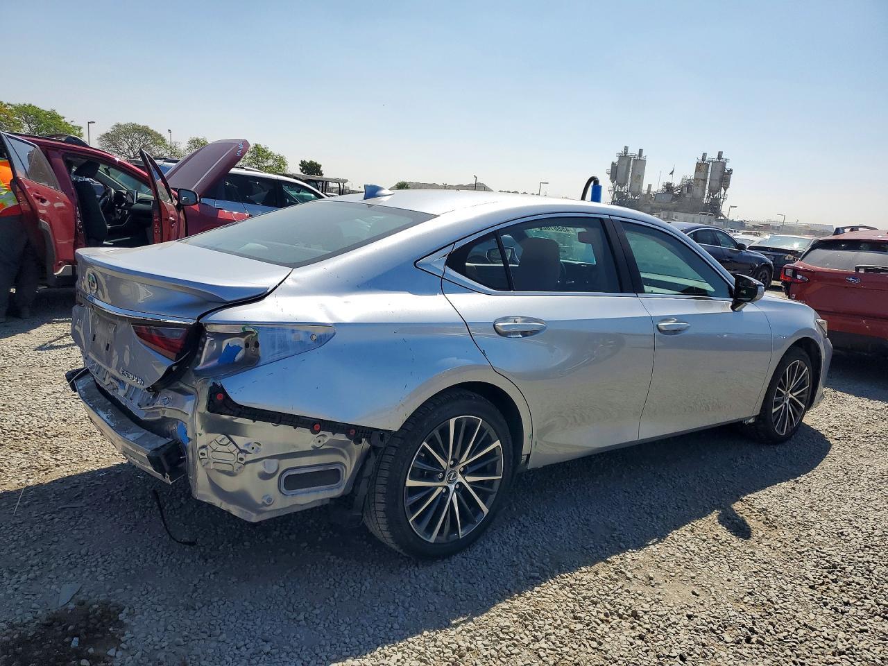 2023 Lexus Es 300H Base - Фото 3