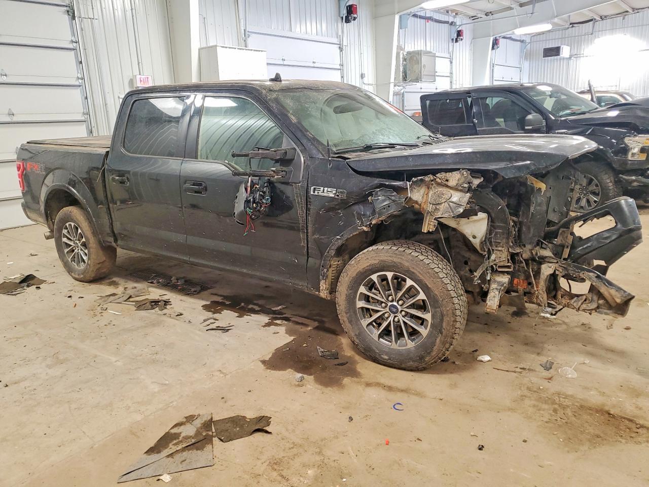 2018 Ford F150 Supercrew - Фото 4