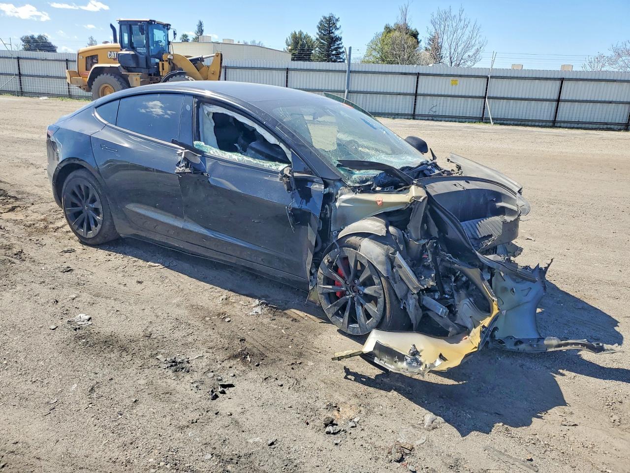 2021 Tesla Model 3 - Фото 4