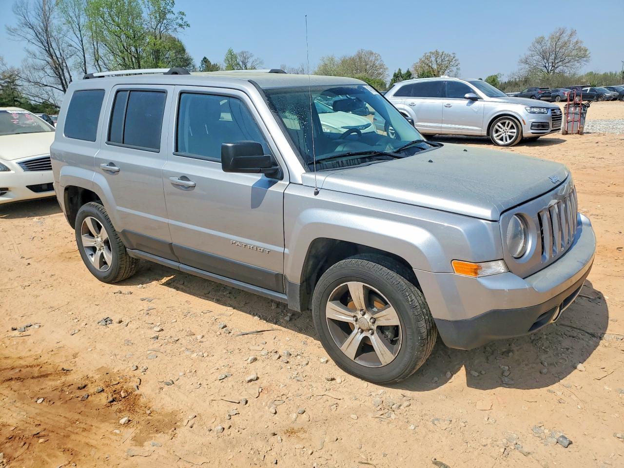 2016 Jeep Patriot Latitude - Фото 4