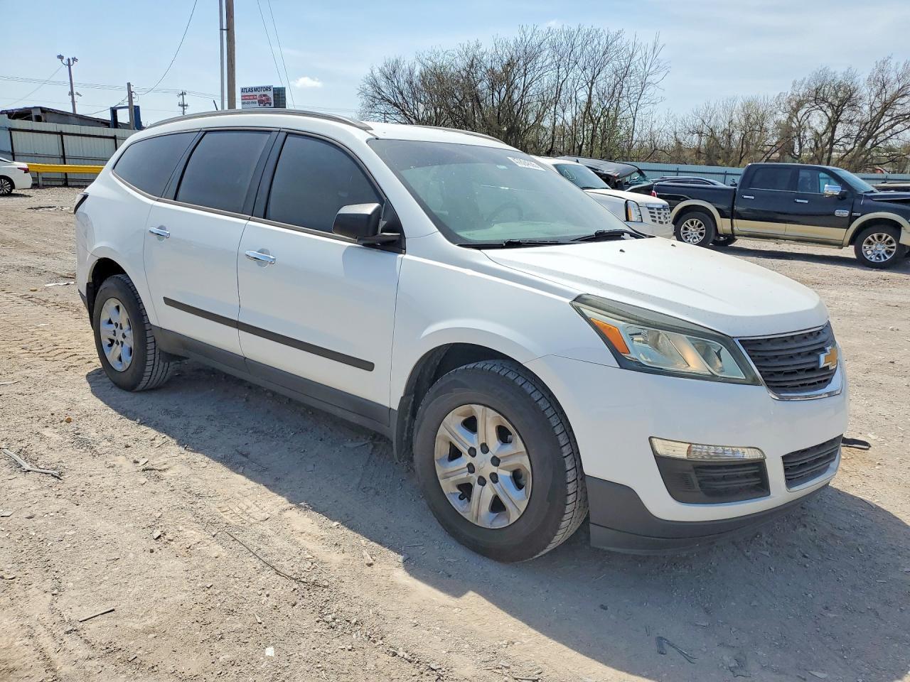 2016 Chevrolet Traverse Ls - Фото 4