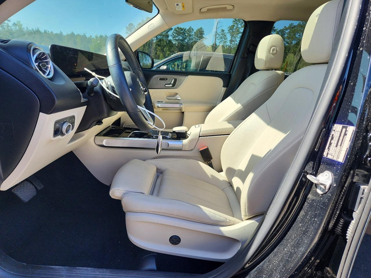 2022 Mercedes-Benz Glb 250 - Фото 7