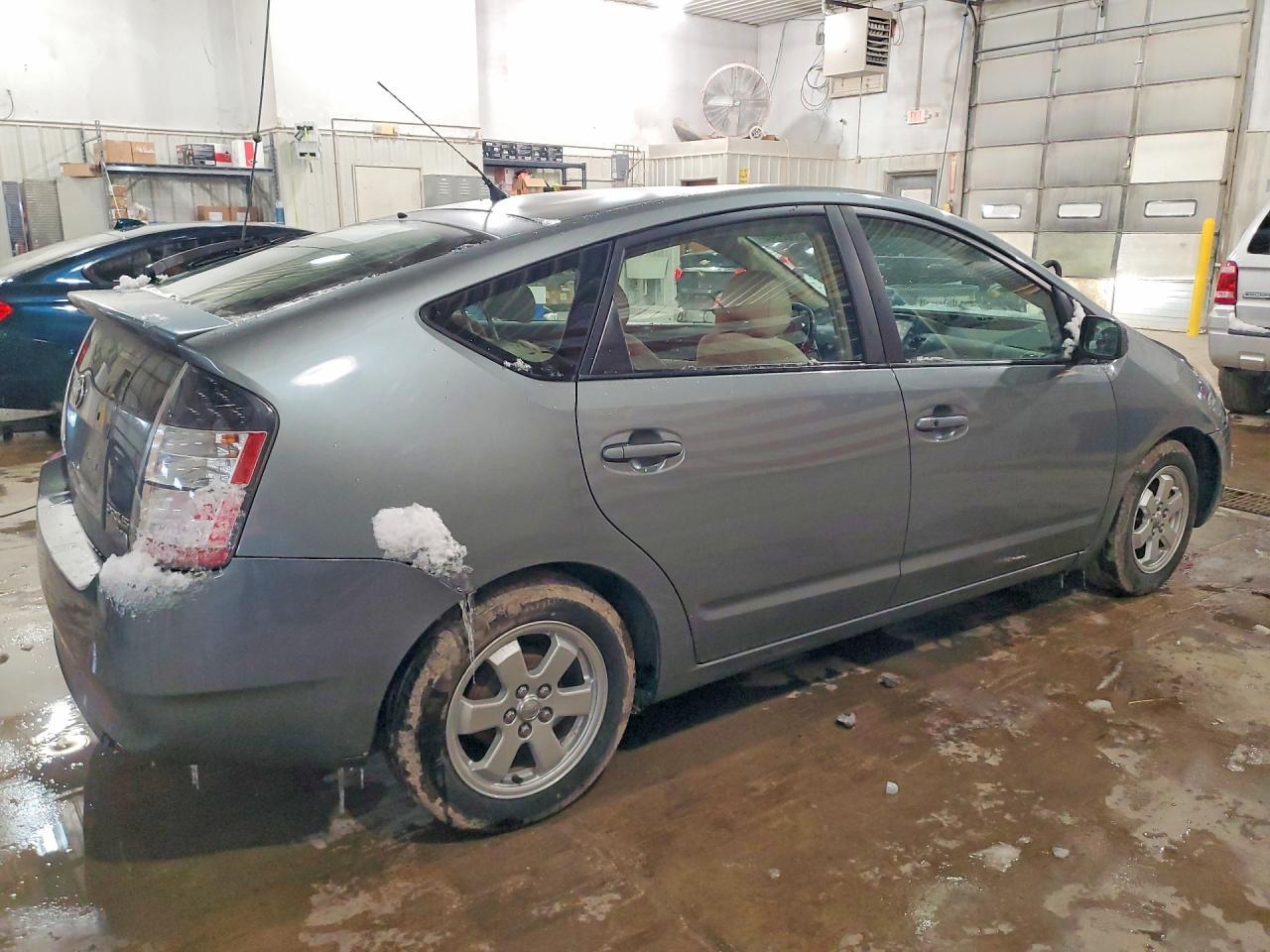 2005 Toyota Prius Base - Фото 3