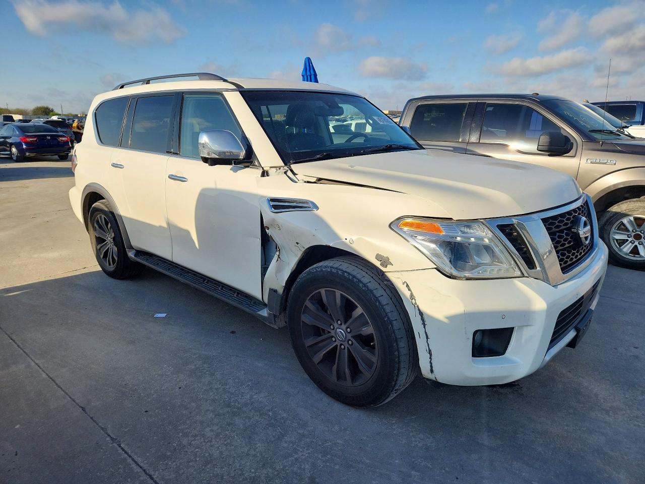 2017 Nissan Armada Platinum - Фото 4