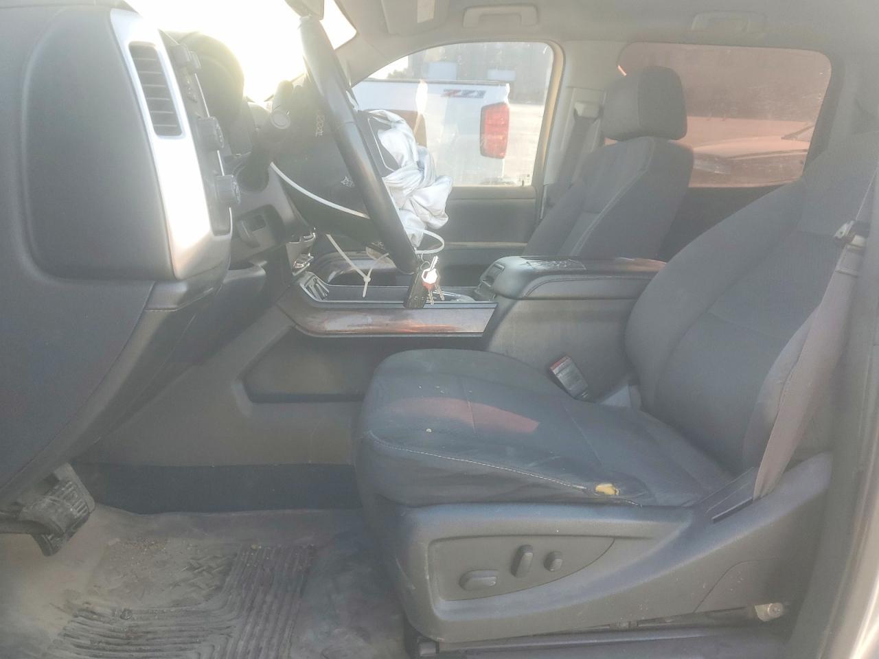 2017 GMC Sierra K2500 Sle - Image 7