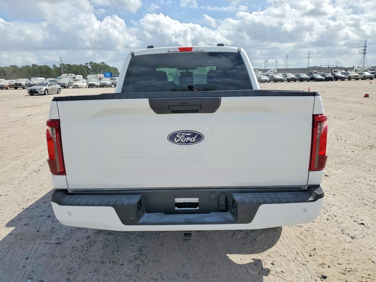2025 Ford F150 Stx - Фото 6