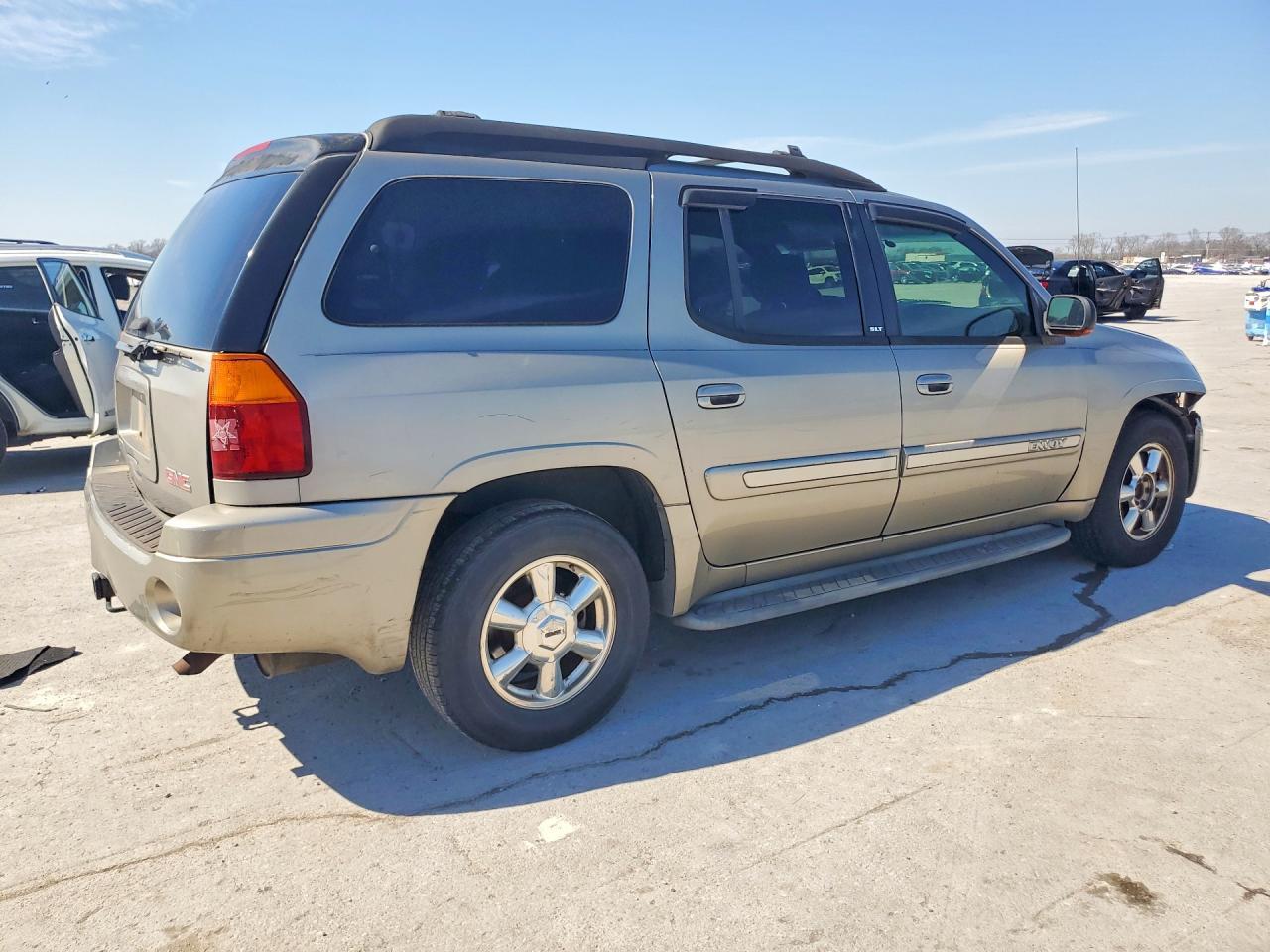 2003 GMC Envoy Xl - Фото 3