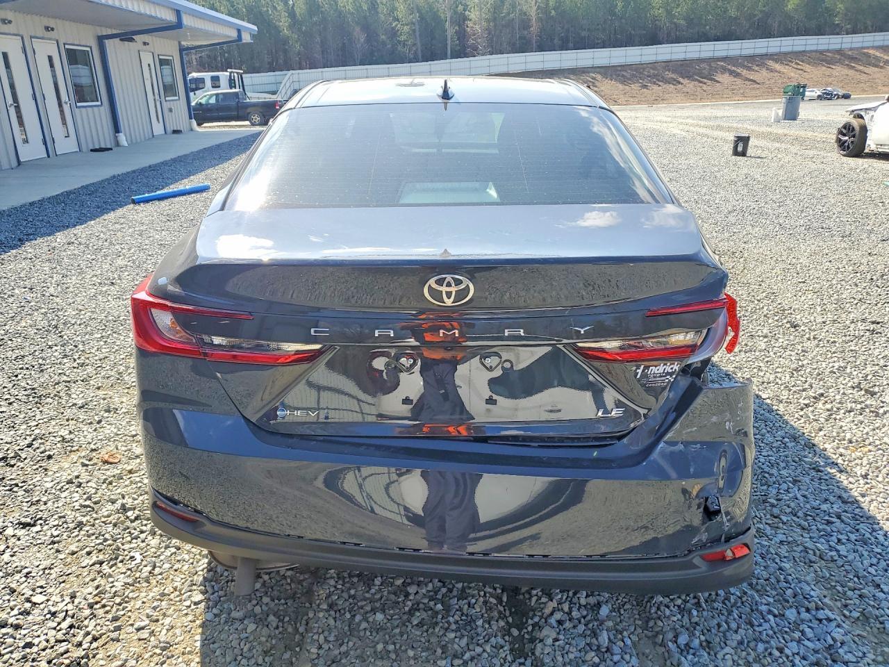 2026 Toyota Camry Le - Image 6