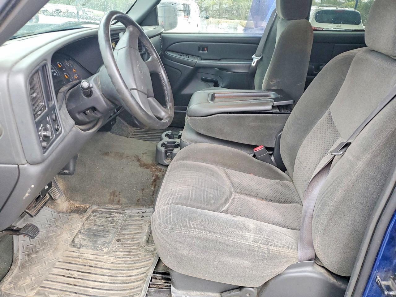 2004 Chevrolet Silverado C1500 - Фото 7