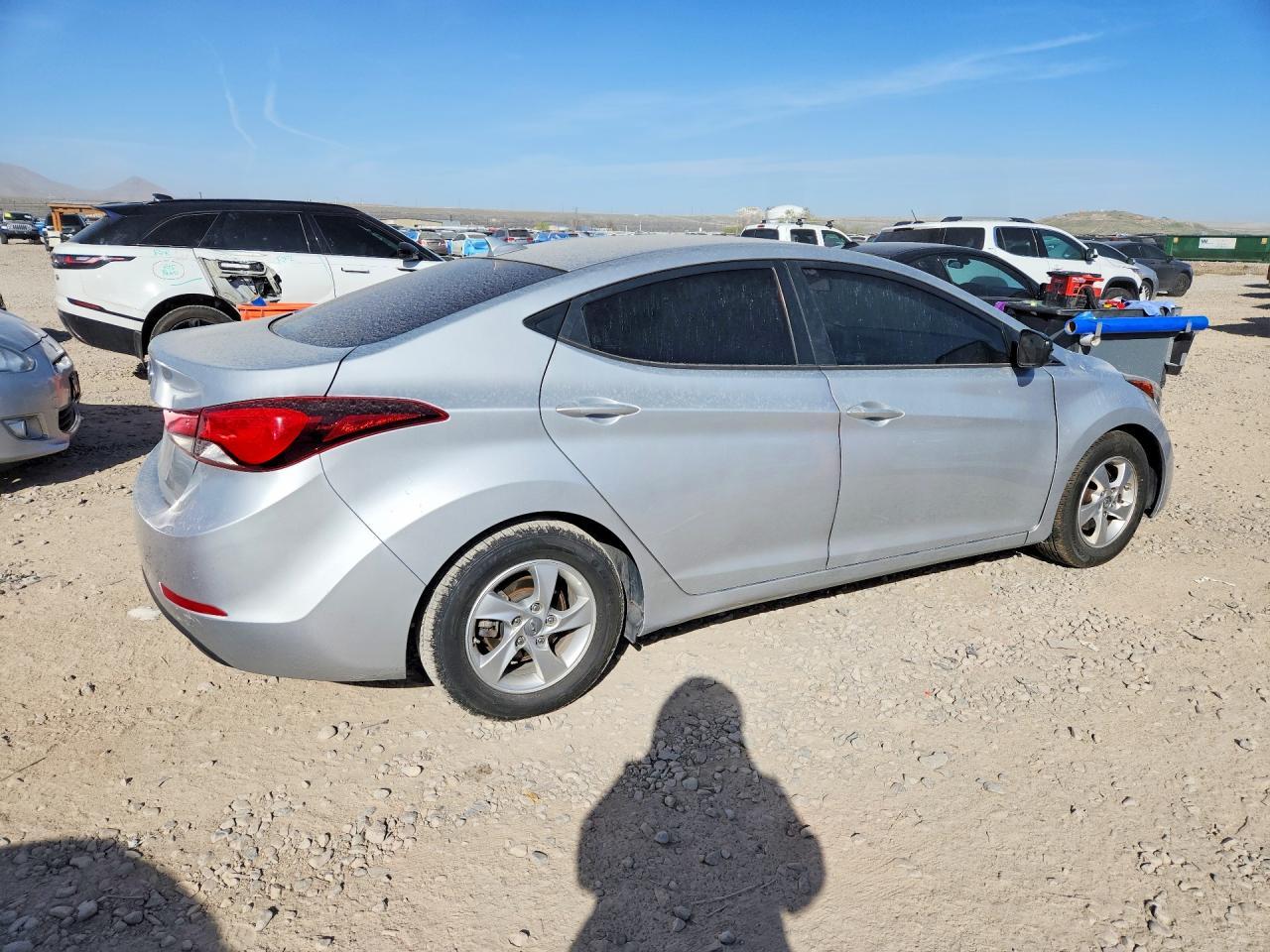 2014 Hyundai Elantra Se - Image 3