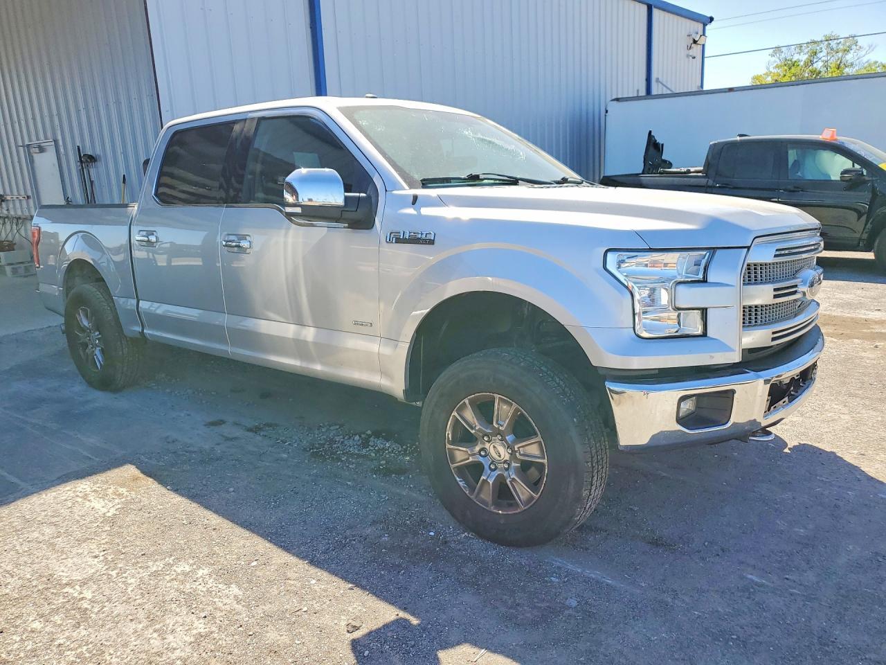2016 Ford F150 Supercrew - Image 4