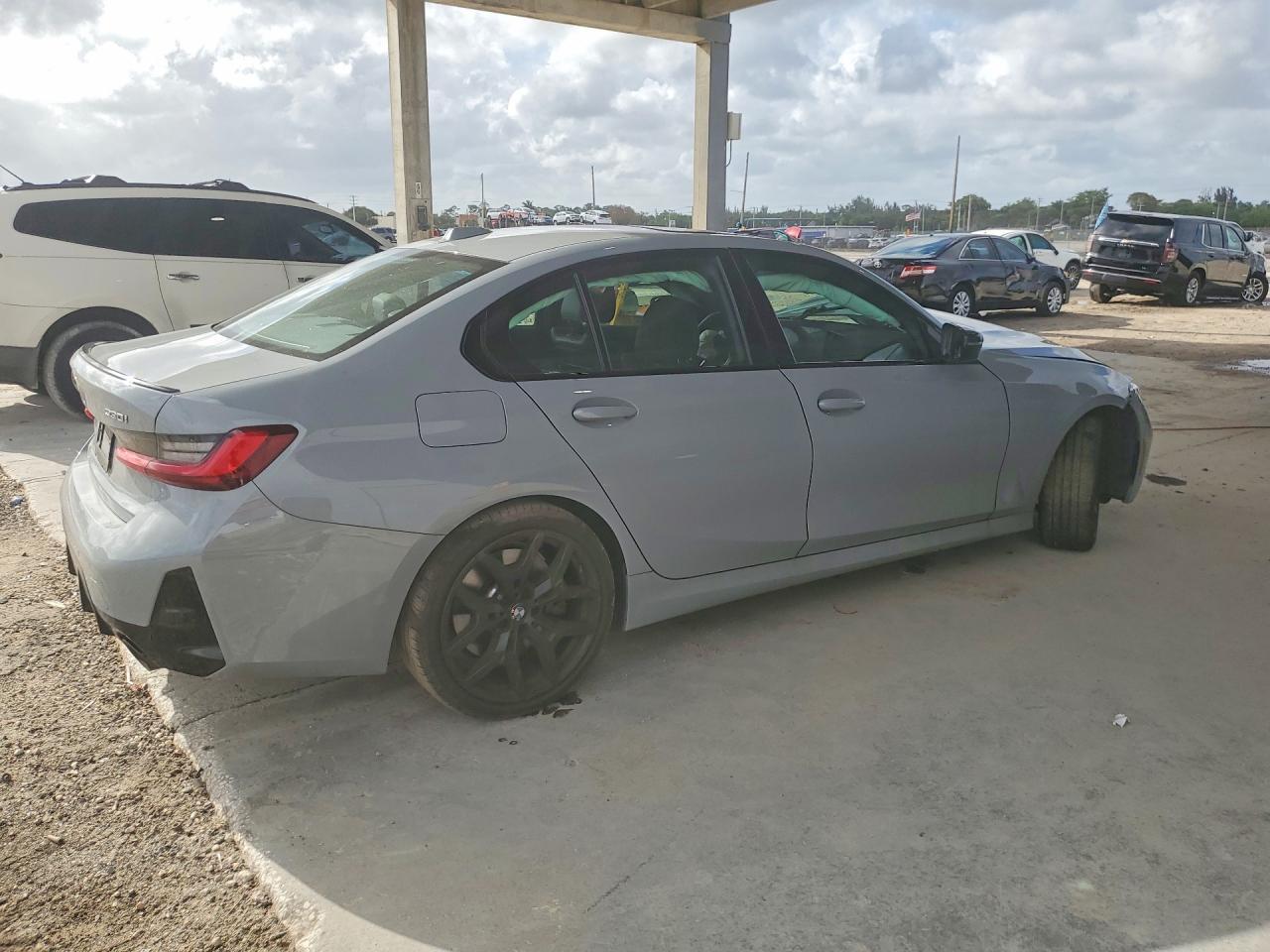 2025 BMW 330I - Image 3
