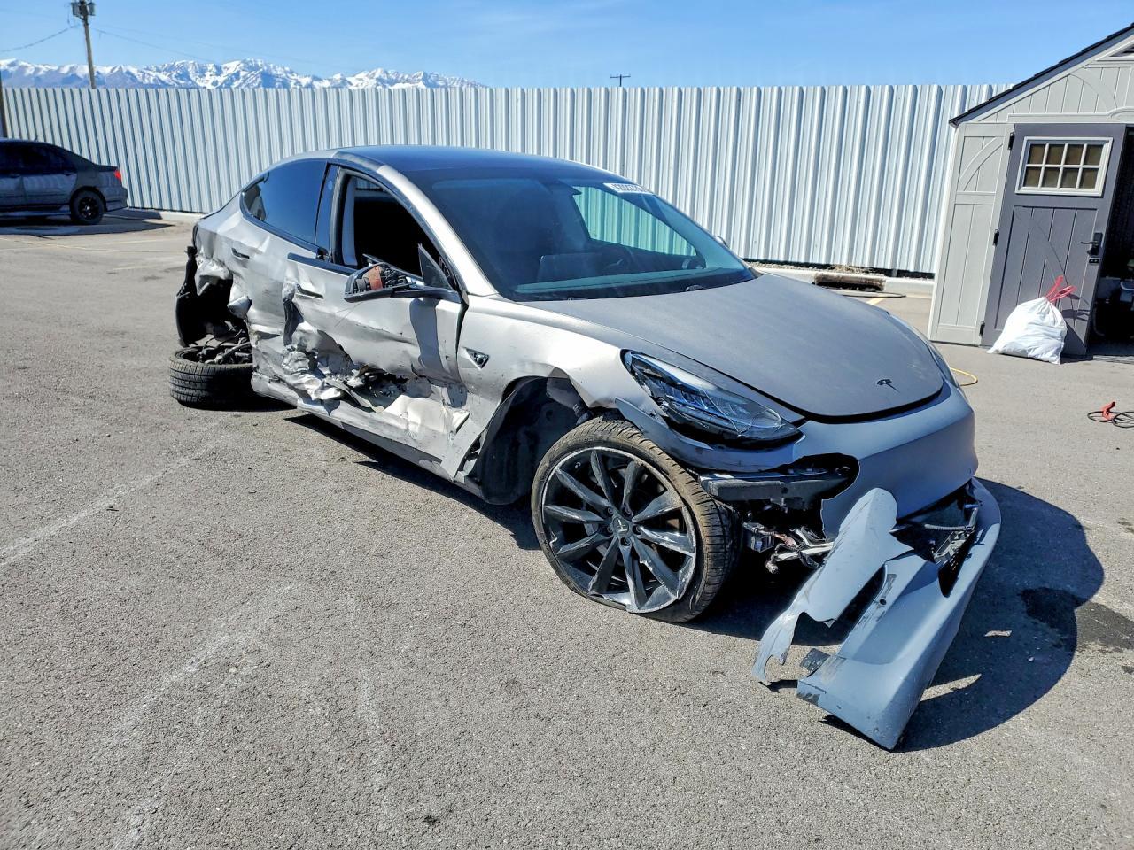 2018 Tesla Model 3 - Фото 4