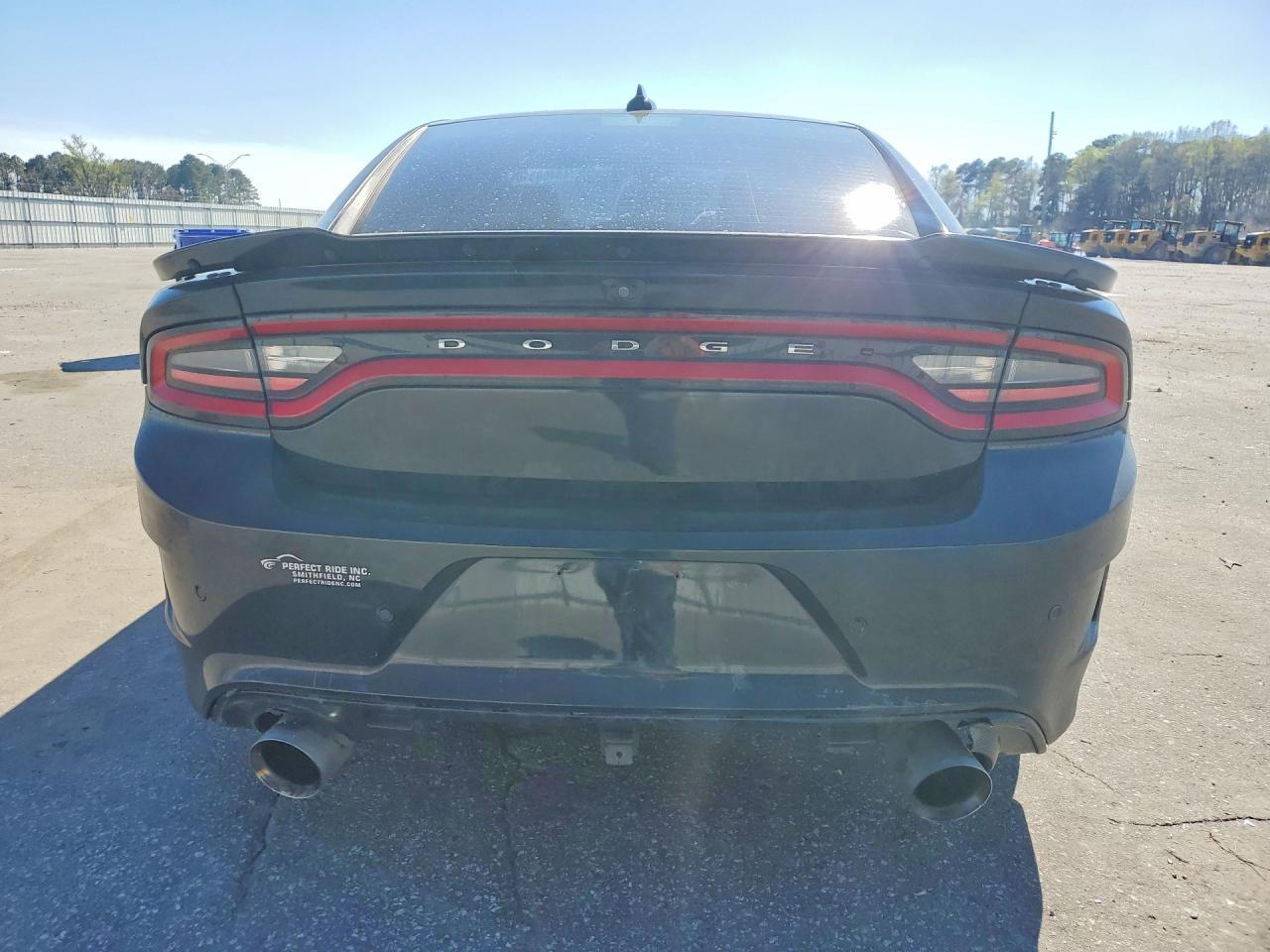 2015 Dodge Charger R - Фото 6