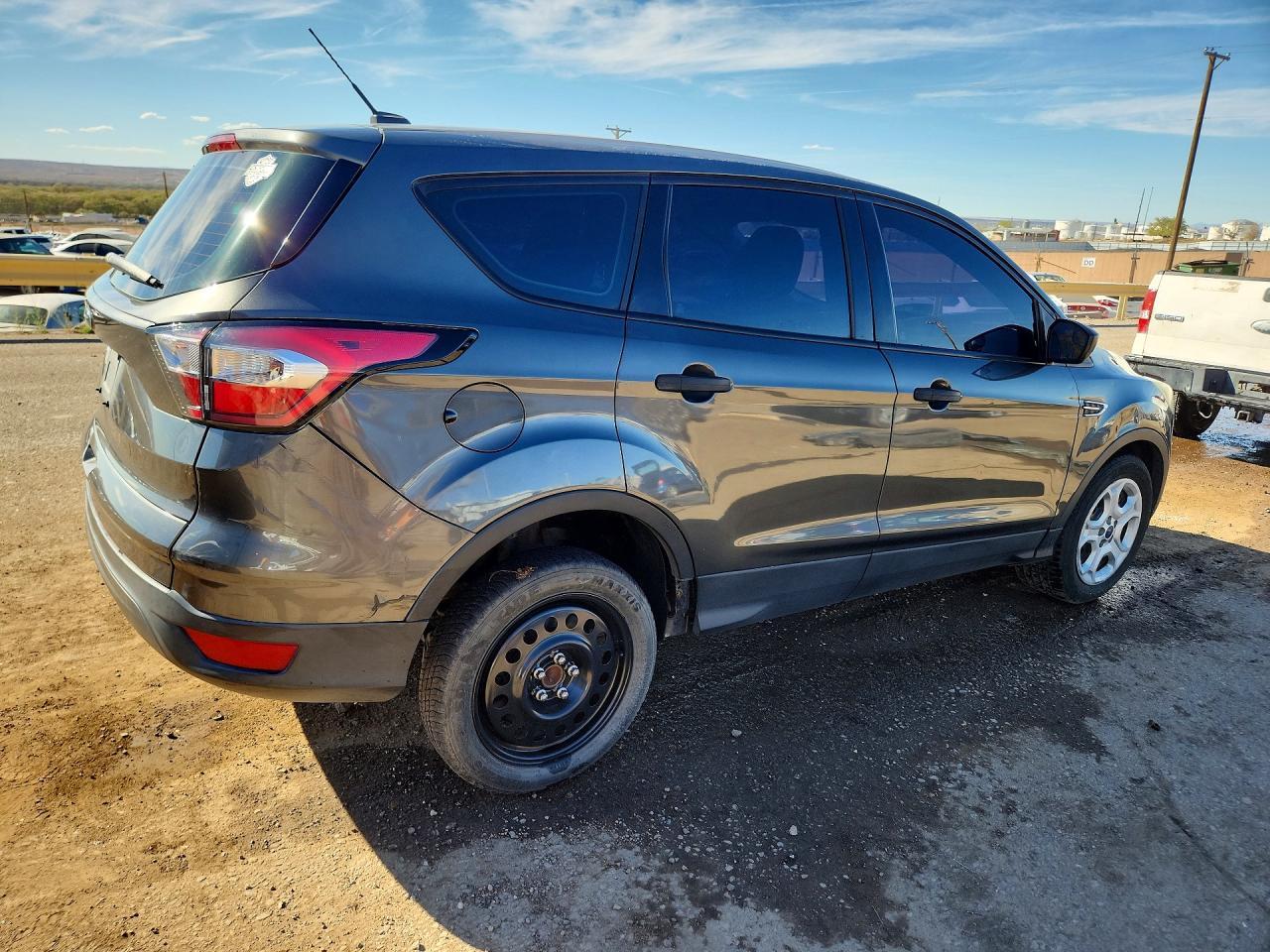 2017 Ford Escape S - Image 3