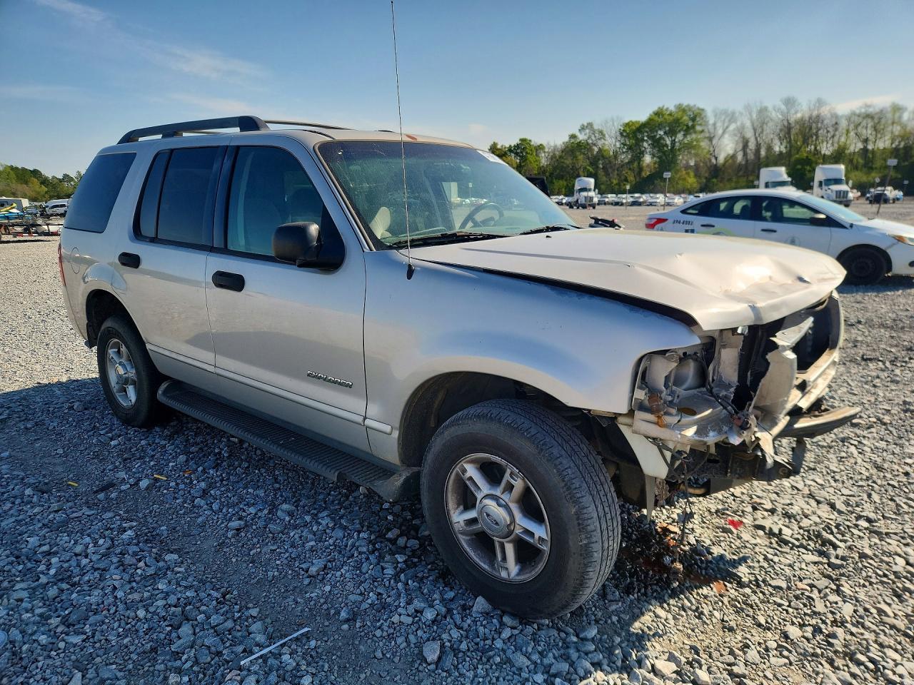 2005 Ford Explorer Xlt - Image 4