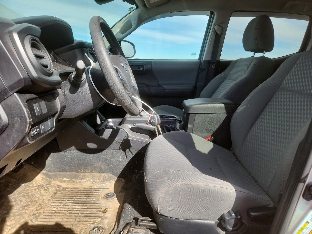 2022 Toyota Tacoma Sr V6 - Image 7
