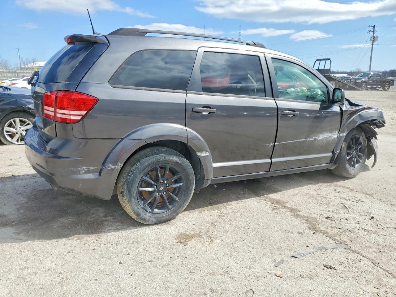 2020 Dodge Journey Se - Фото 3