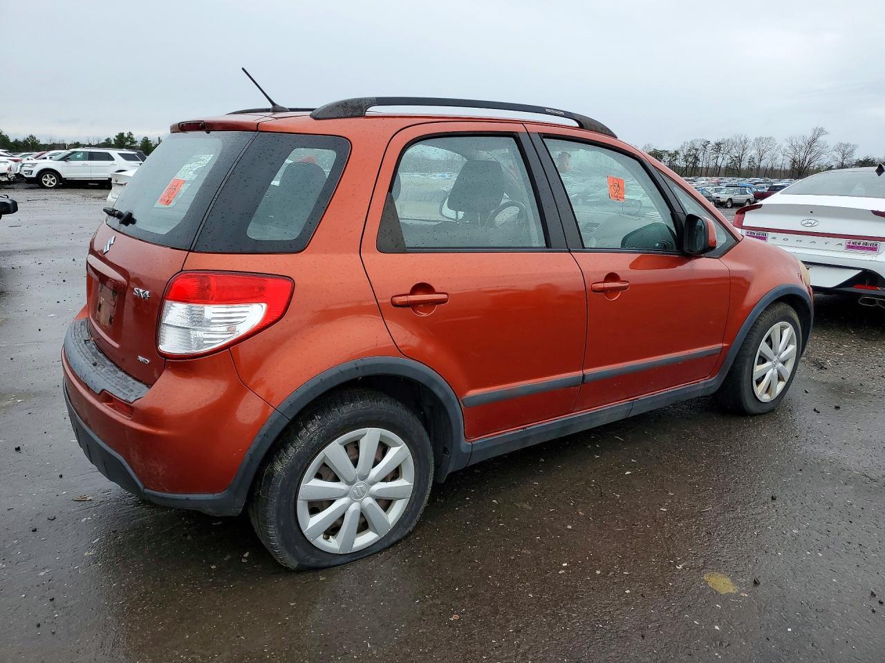 2011 Suzuki Sx4 - Image 3