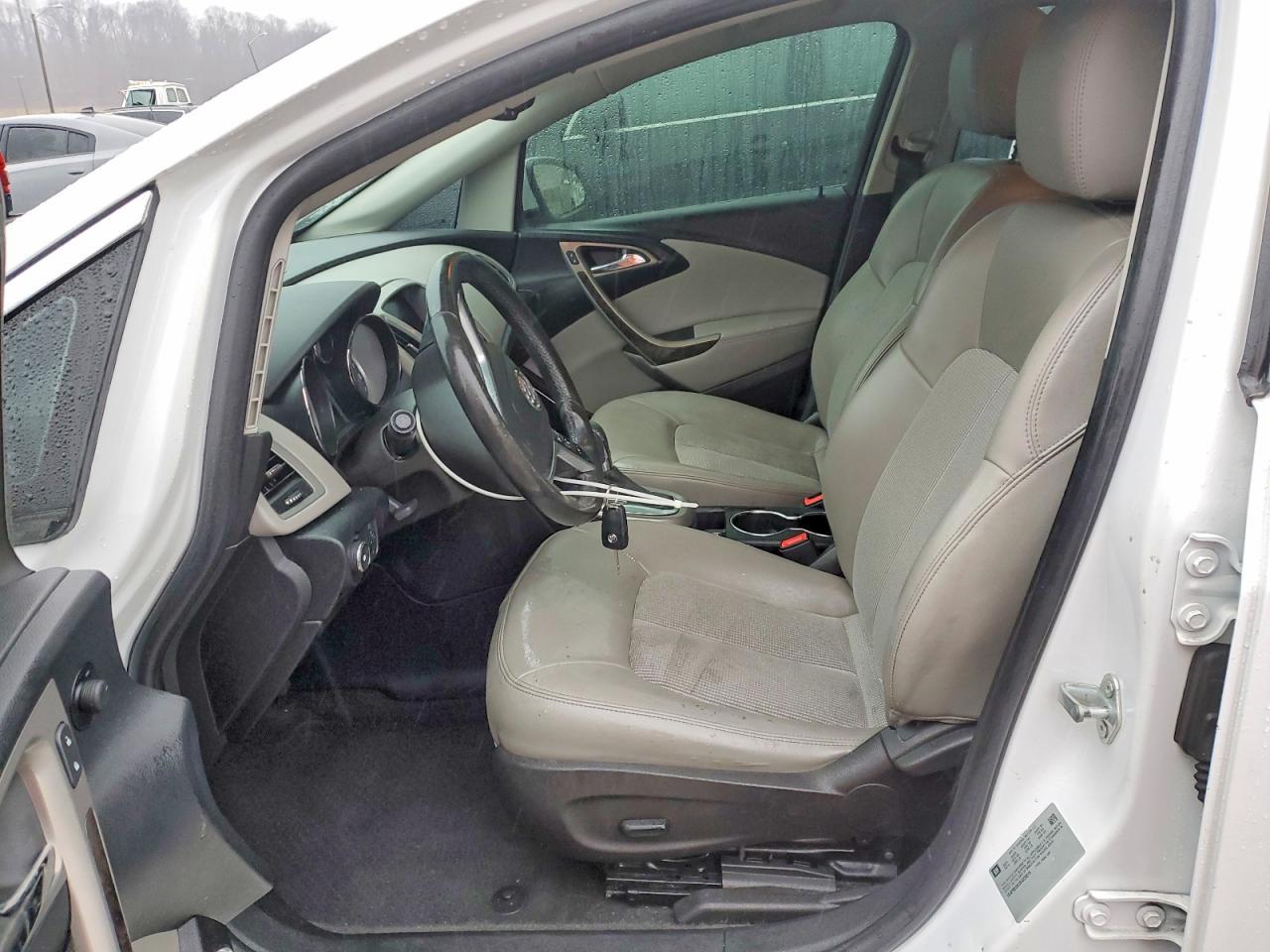 2014 Buick Verano - Image 7