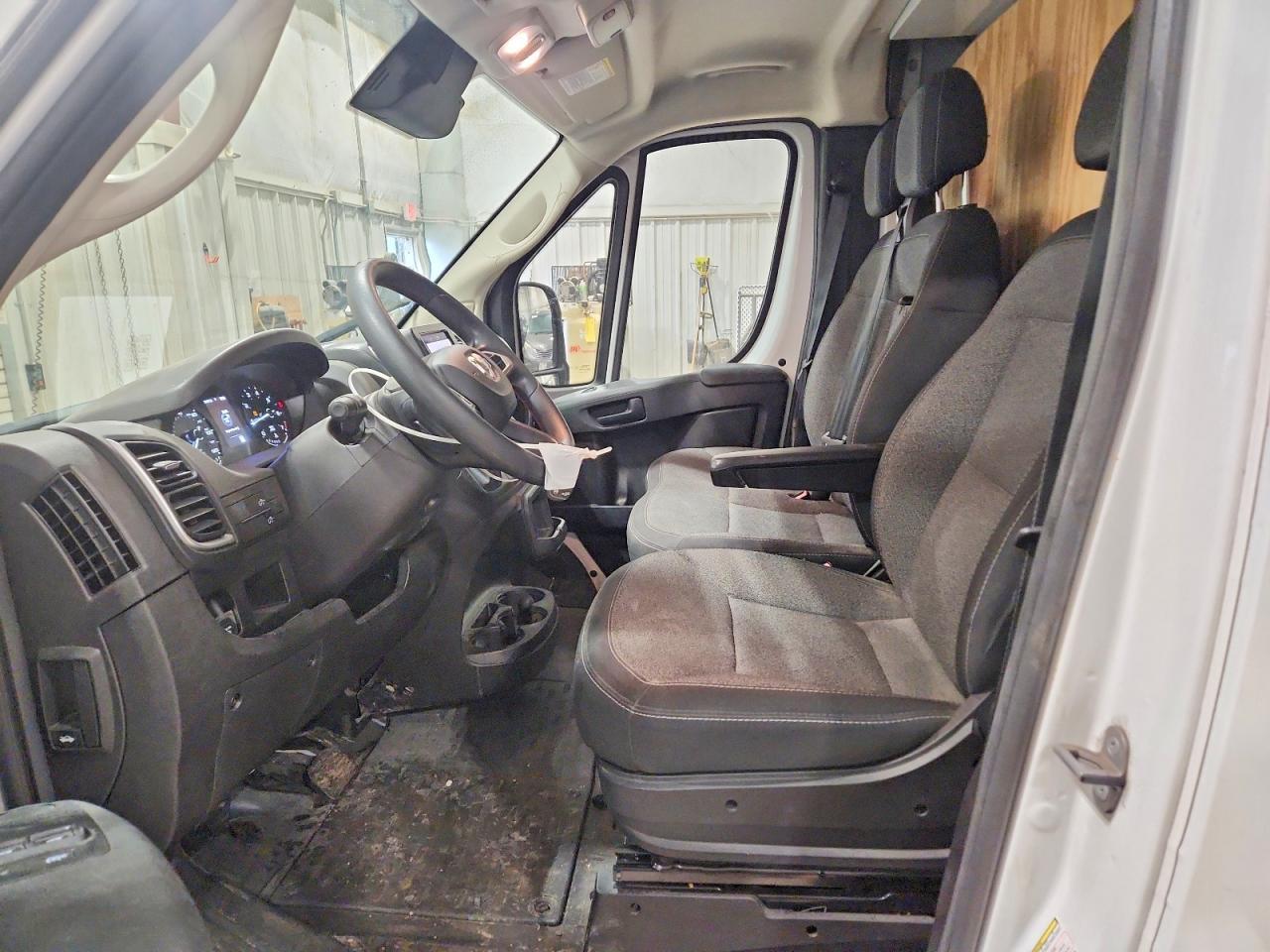 2024 Ram Promaster 2500 2500 High - Фото 7
