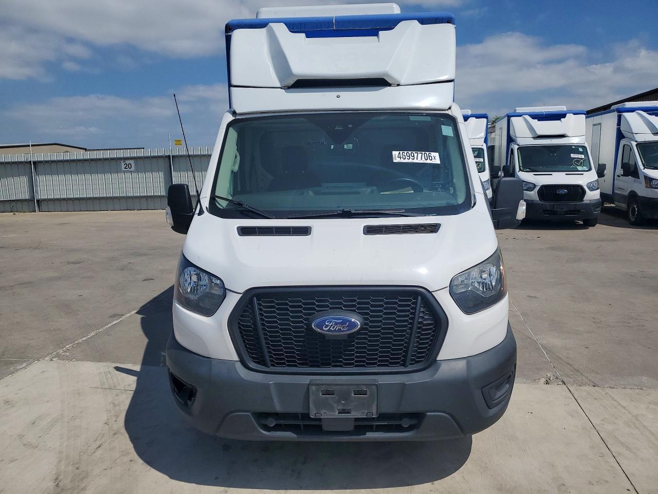 2022 Ford Transit T-350 - Фото 5